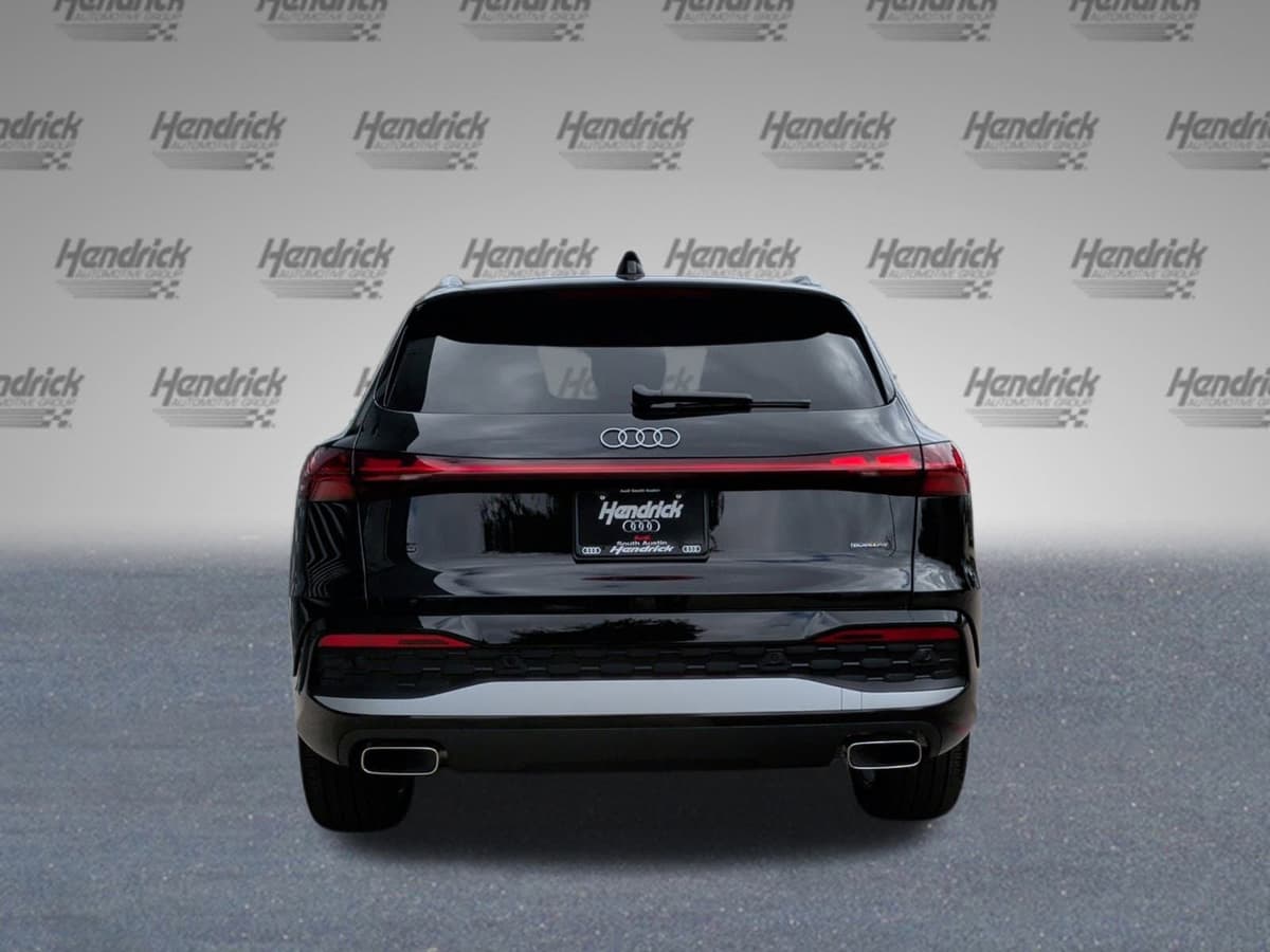 2025 Audi Q5 - Image 8
