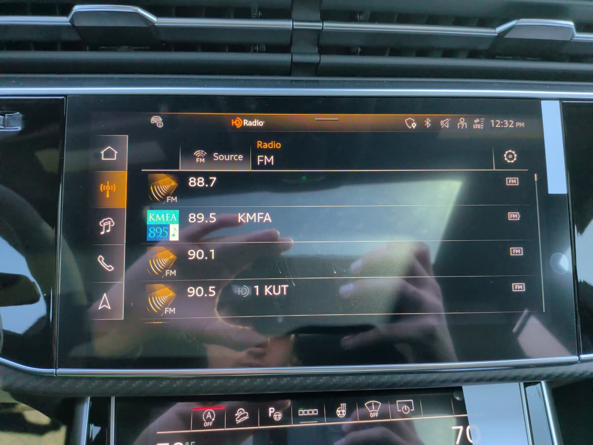 2026 Audi RS Q8 - Image 17