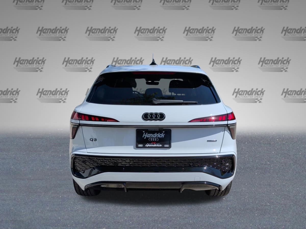 2026 Audi Q3 - Image 8