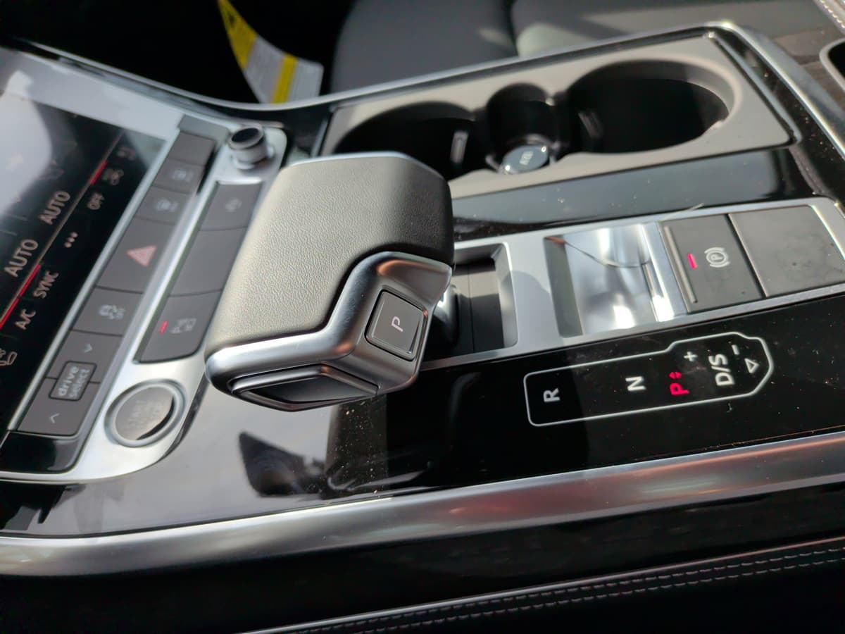 2026 Audi Q7 - Image 29