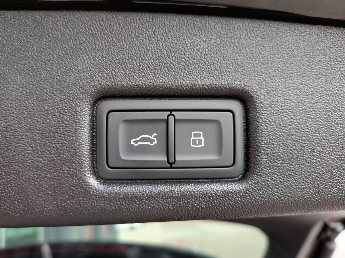 2025 Audi Q5 - Image 41