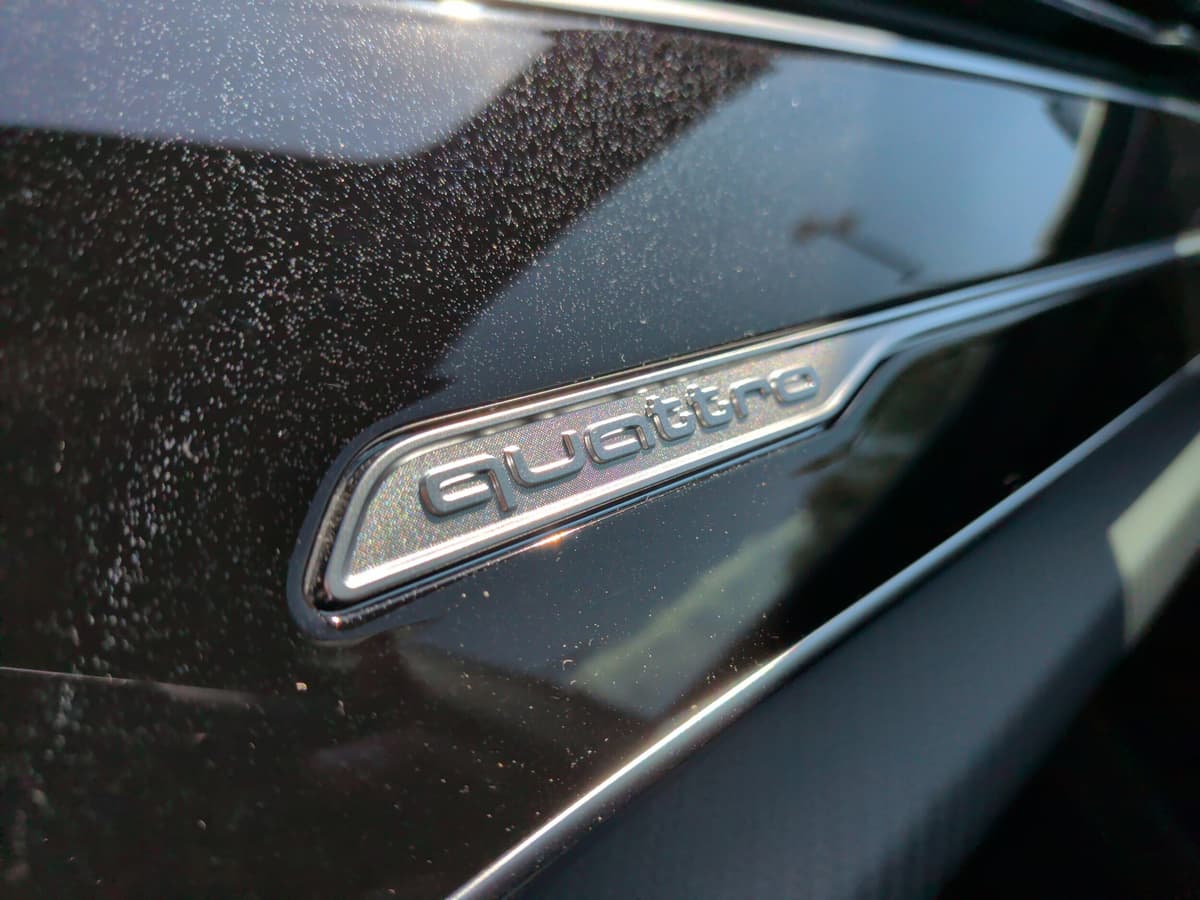 2026 Audi RS Q8 - Image 38