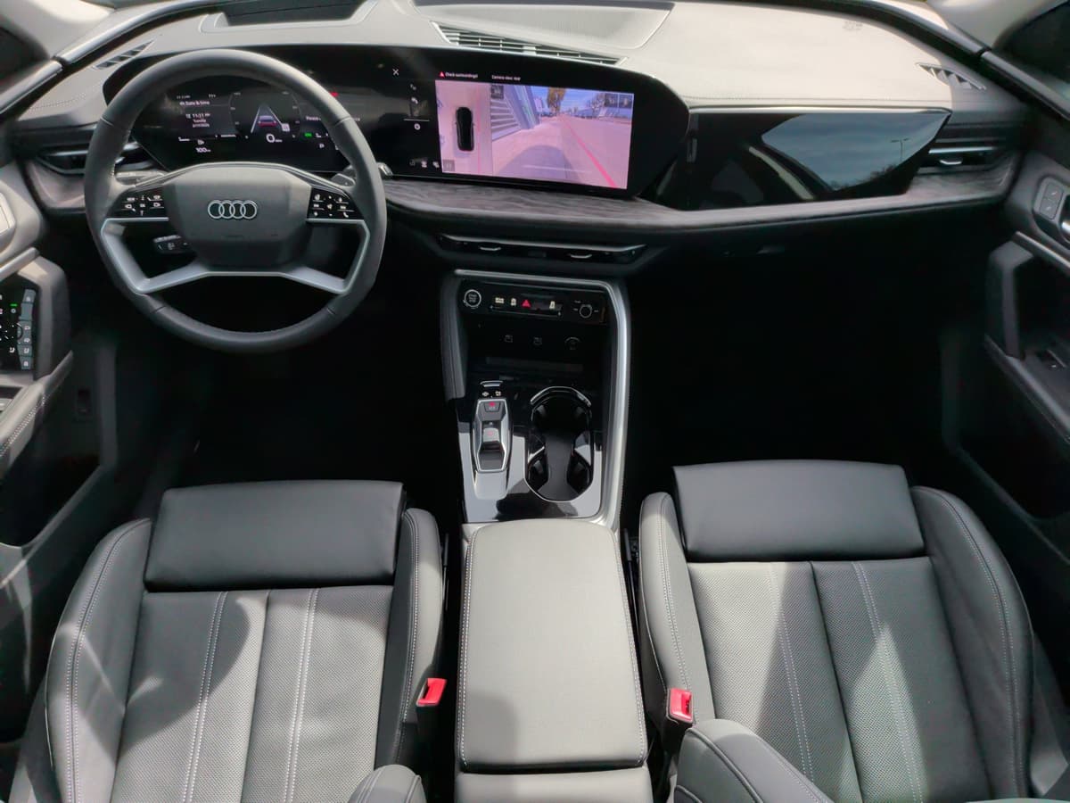 2025 Audi Q5 Sportback - Image 18