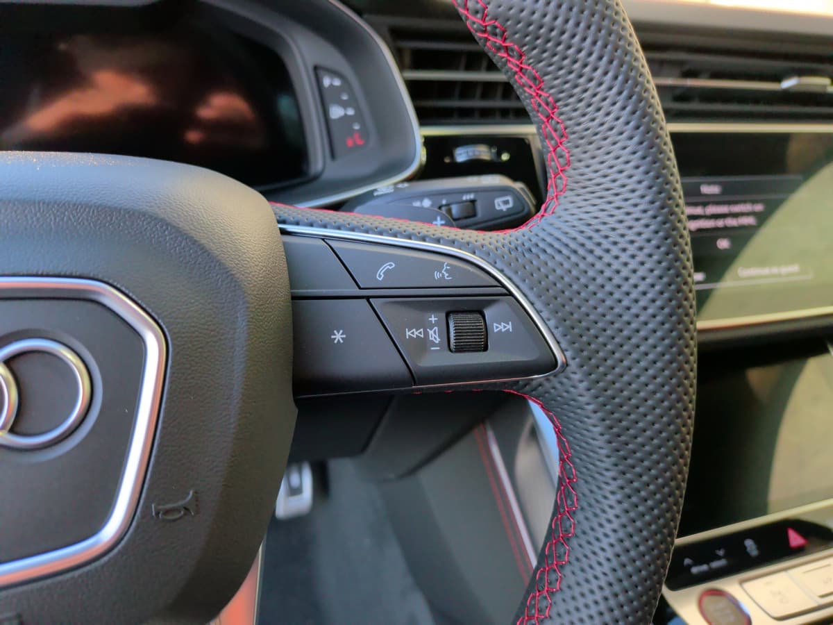 2026 Audi SQ8 - Image 22