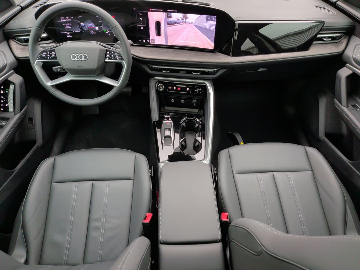 2025 Audi Q5 Sportback - Image 18