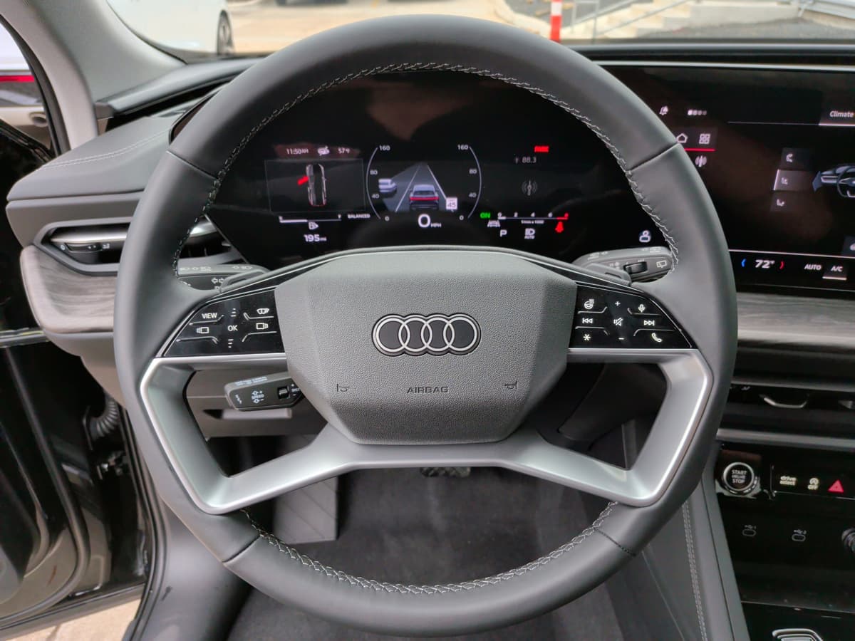 2025 Audi Q5 Sportback - Image 19