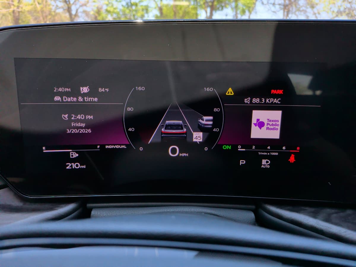 2025 Audi Q5 - Image 23