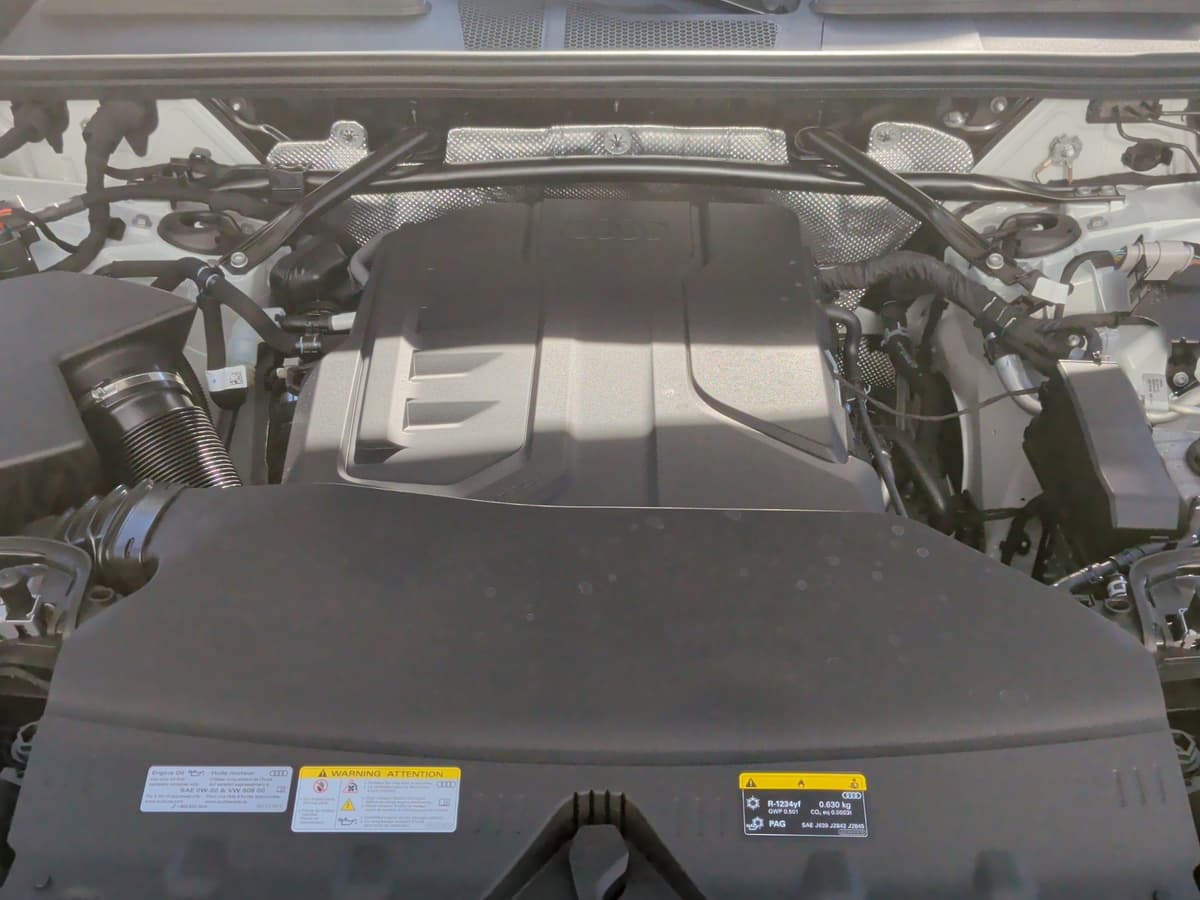 2025 Audi Q5 - Image 33