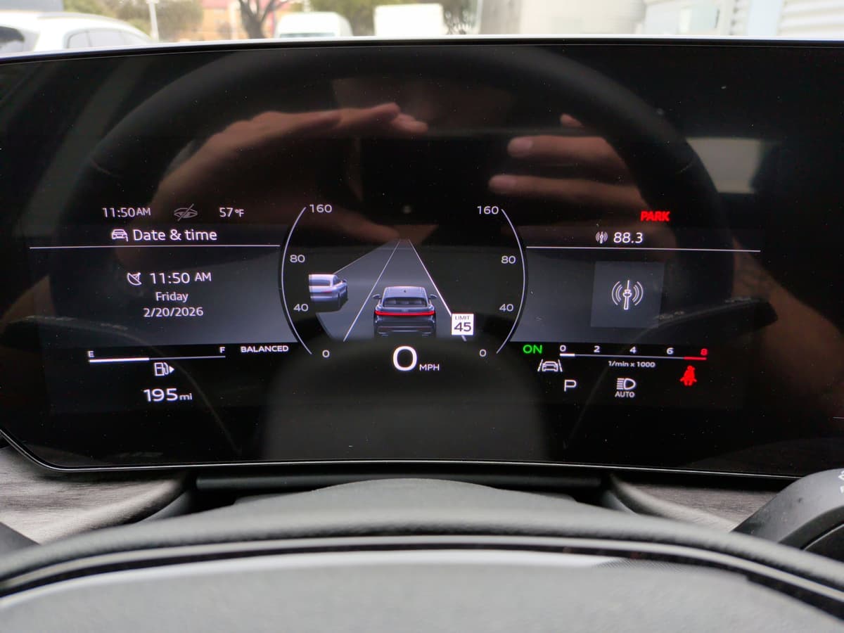 2025 Audi Q5 Sportback - Image 23