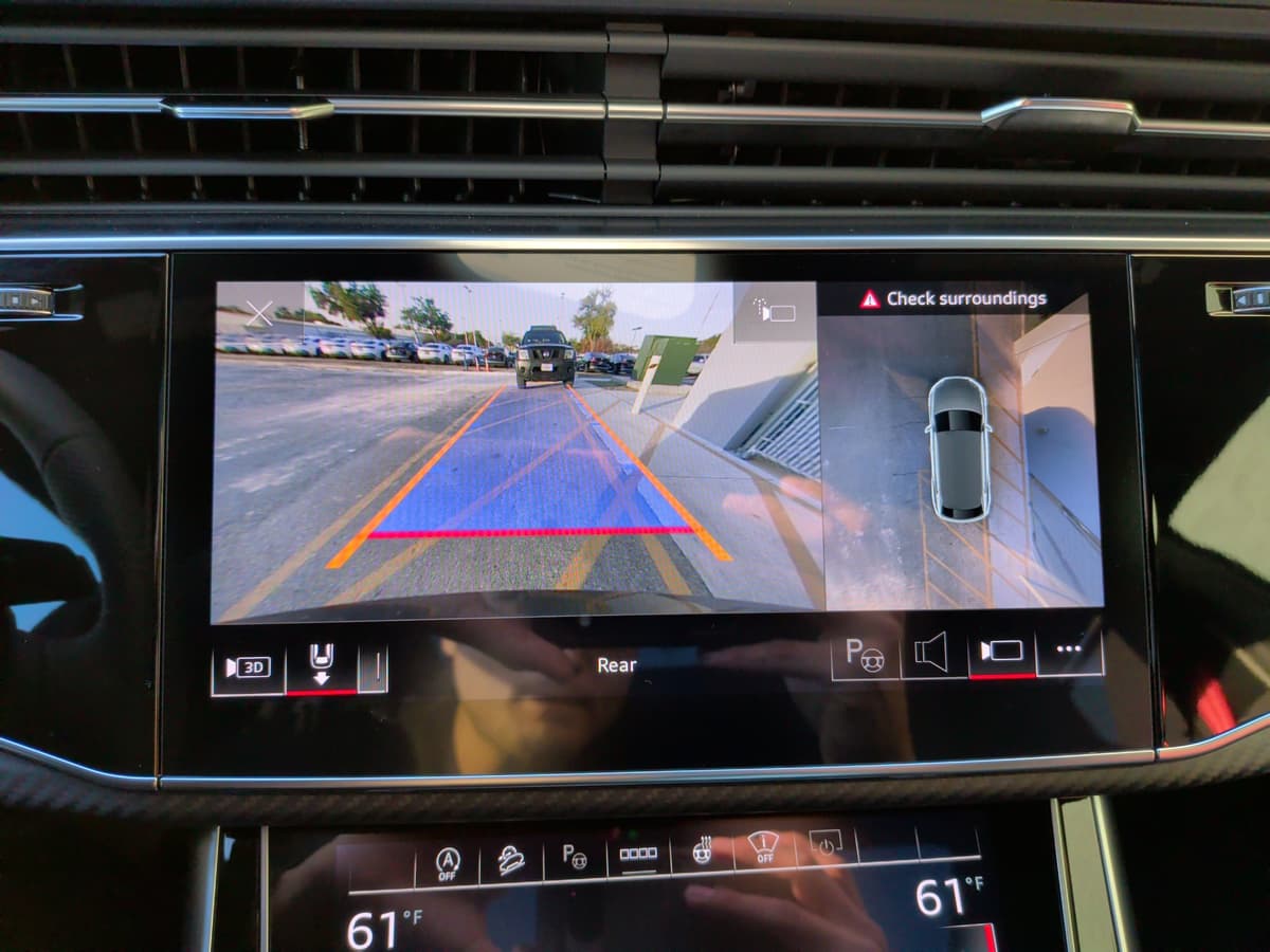 2026 Audi SQ8 - Image 28