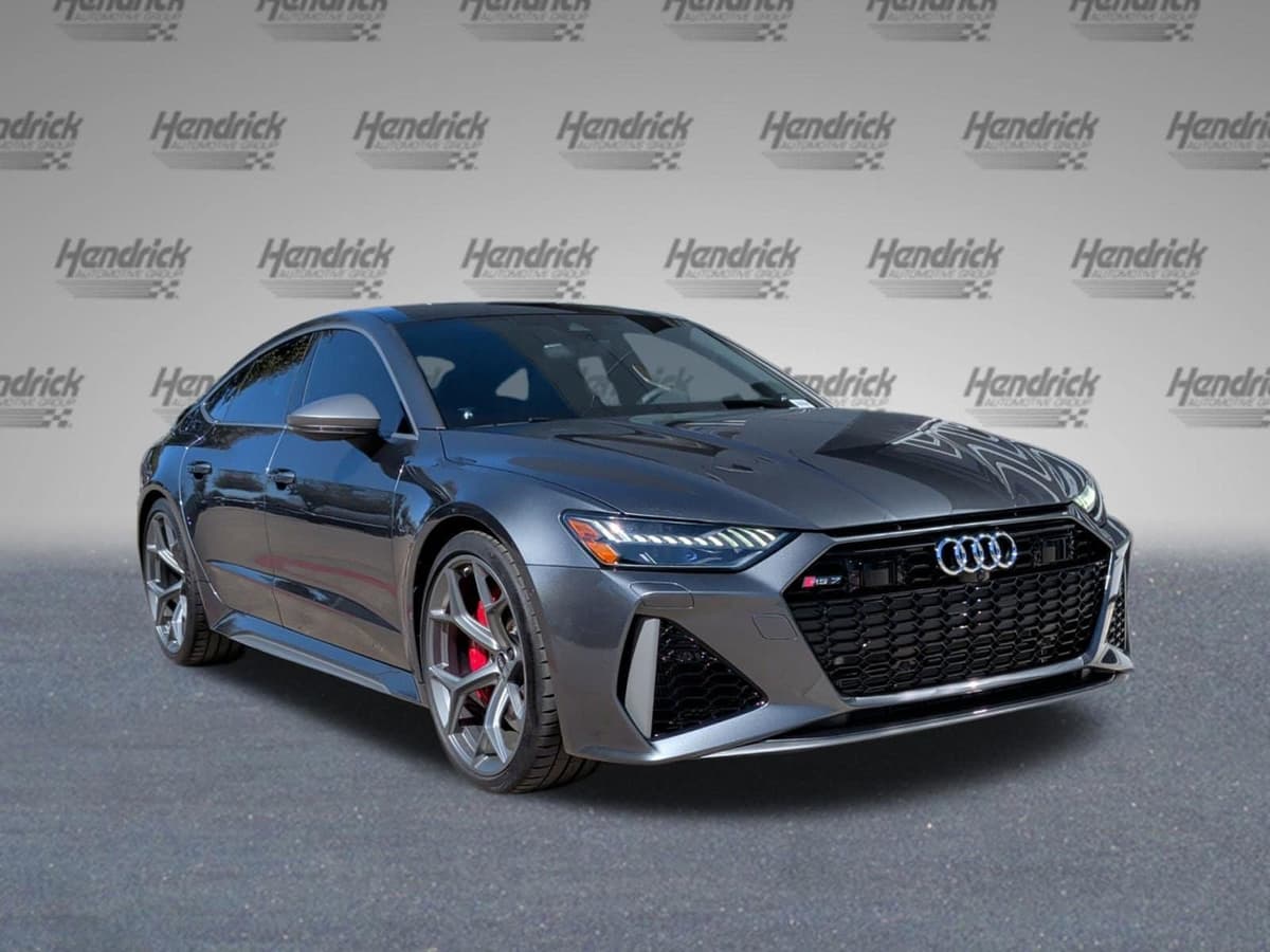 2025 Audi RS 7 - Image 2