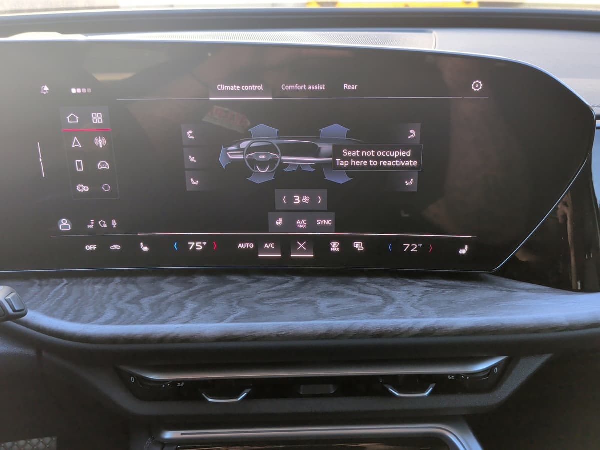 2025 Audi Q5 - Image 26