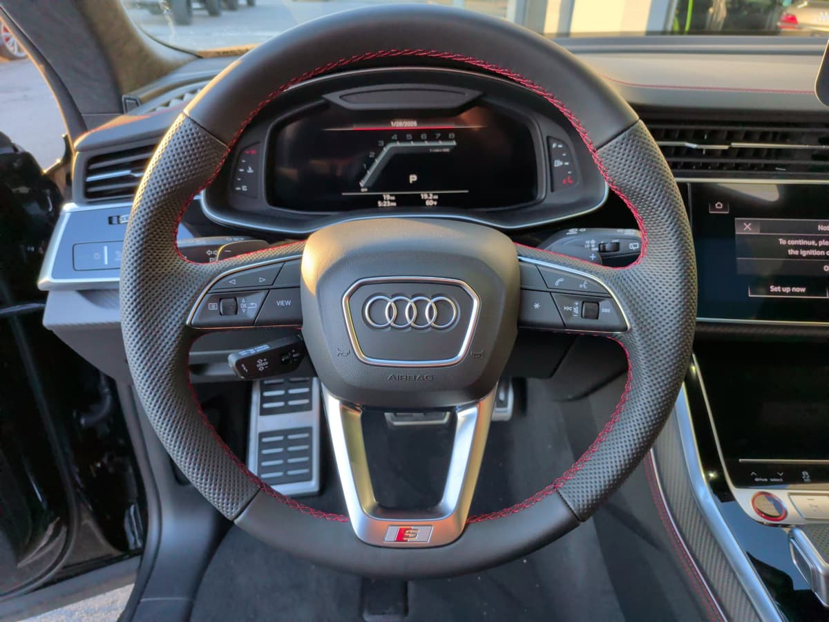 2026 Audi SQ8 - Image 19