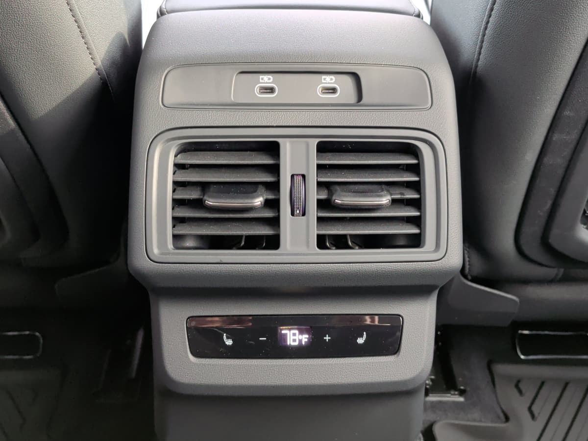 2025 Audi Q5 - Image 21