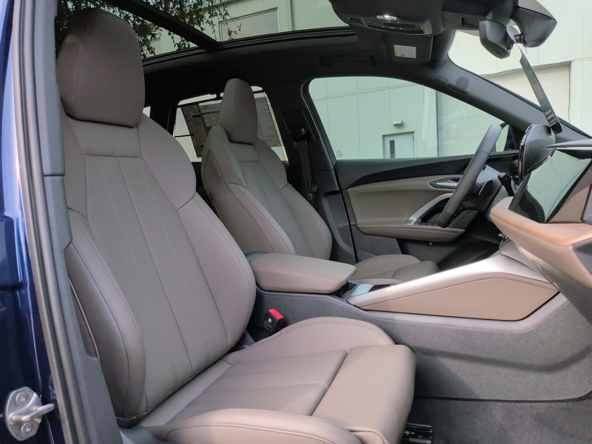 2025 Audi Q5 - Image 21