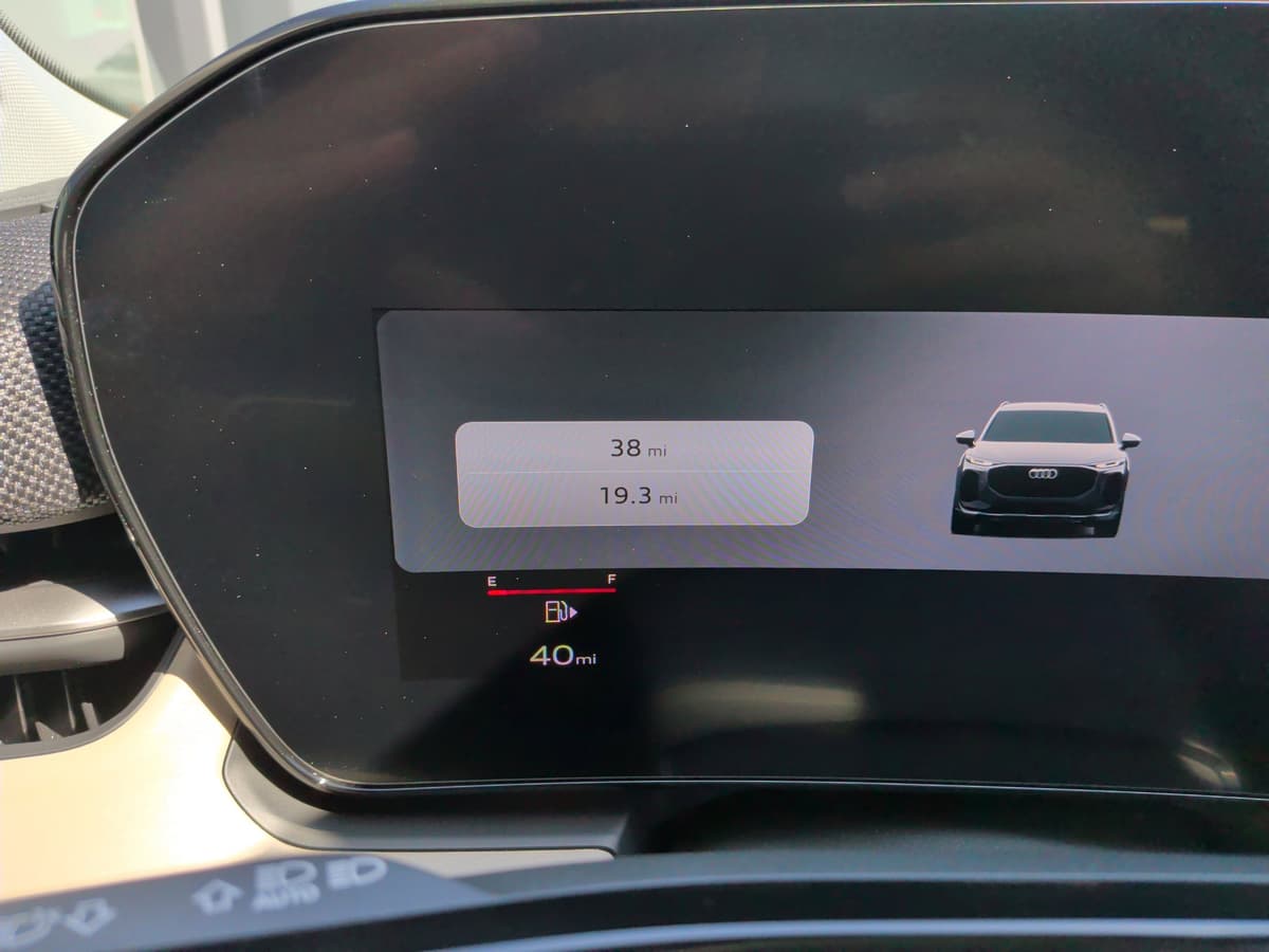 2026 Audi Q3 - Image 24