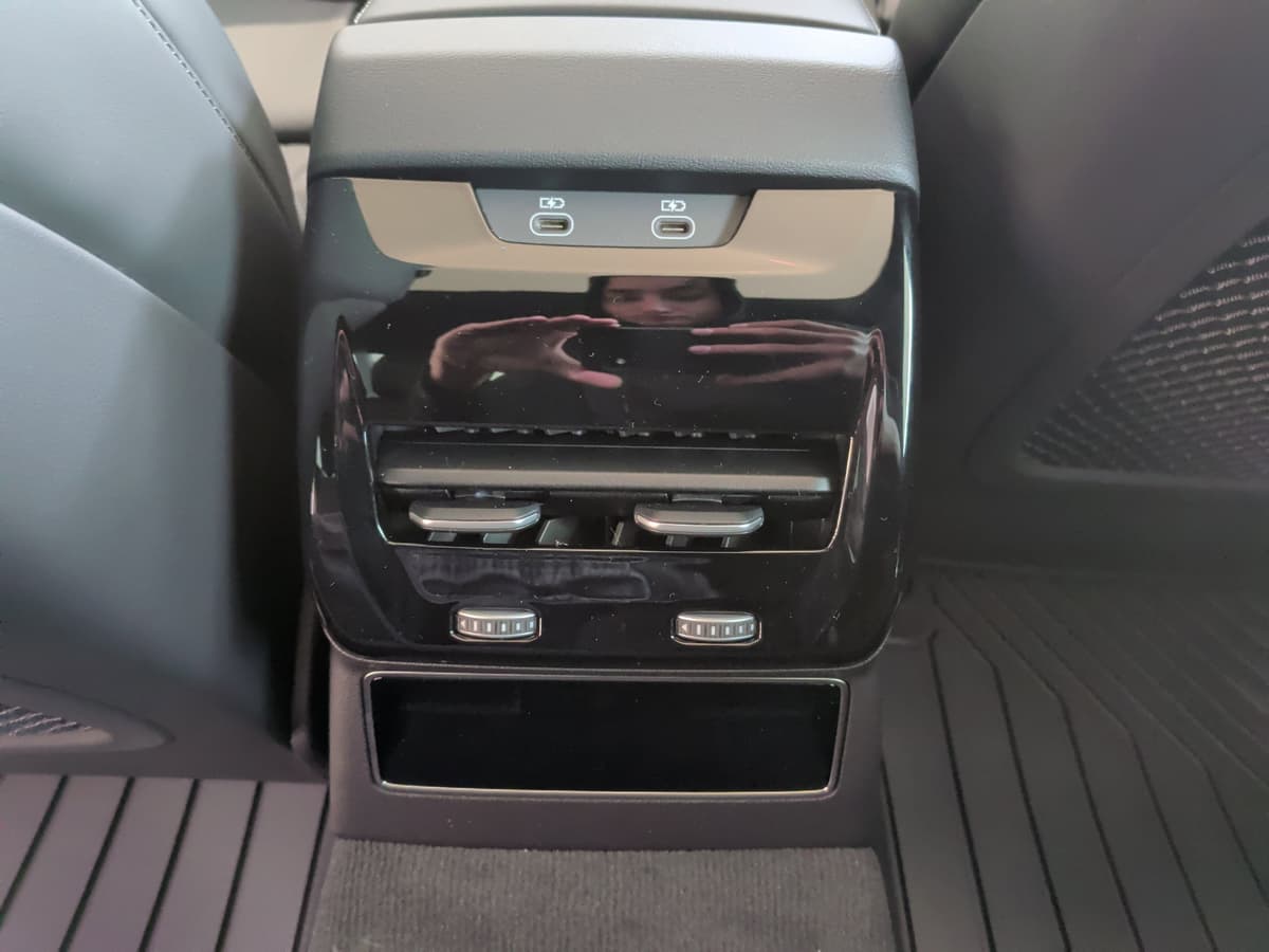 2026 Audi A6 Sedan - Image 43