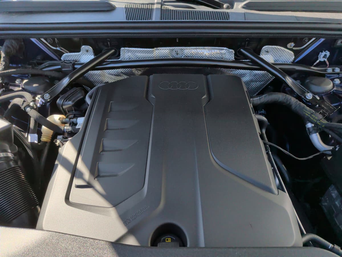 2025 Audi Q5 - Image 35