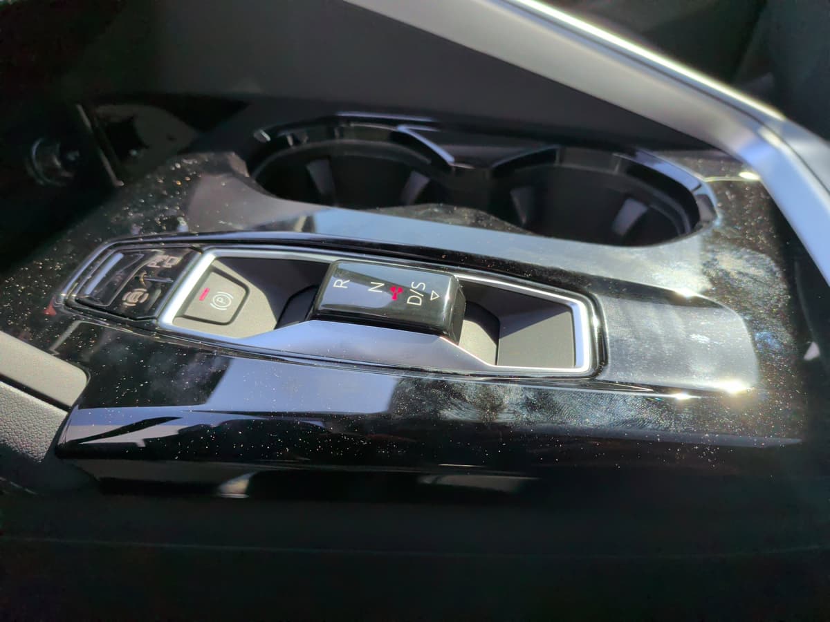 2025 Audi Q5 - Image 28