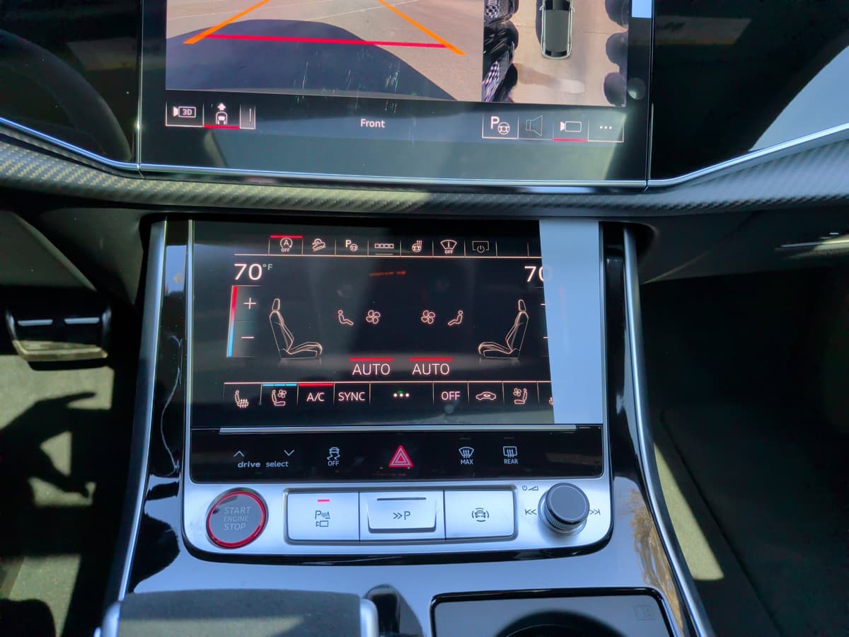 2026 Audi RS Q8 - Image 21