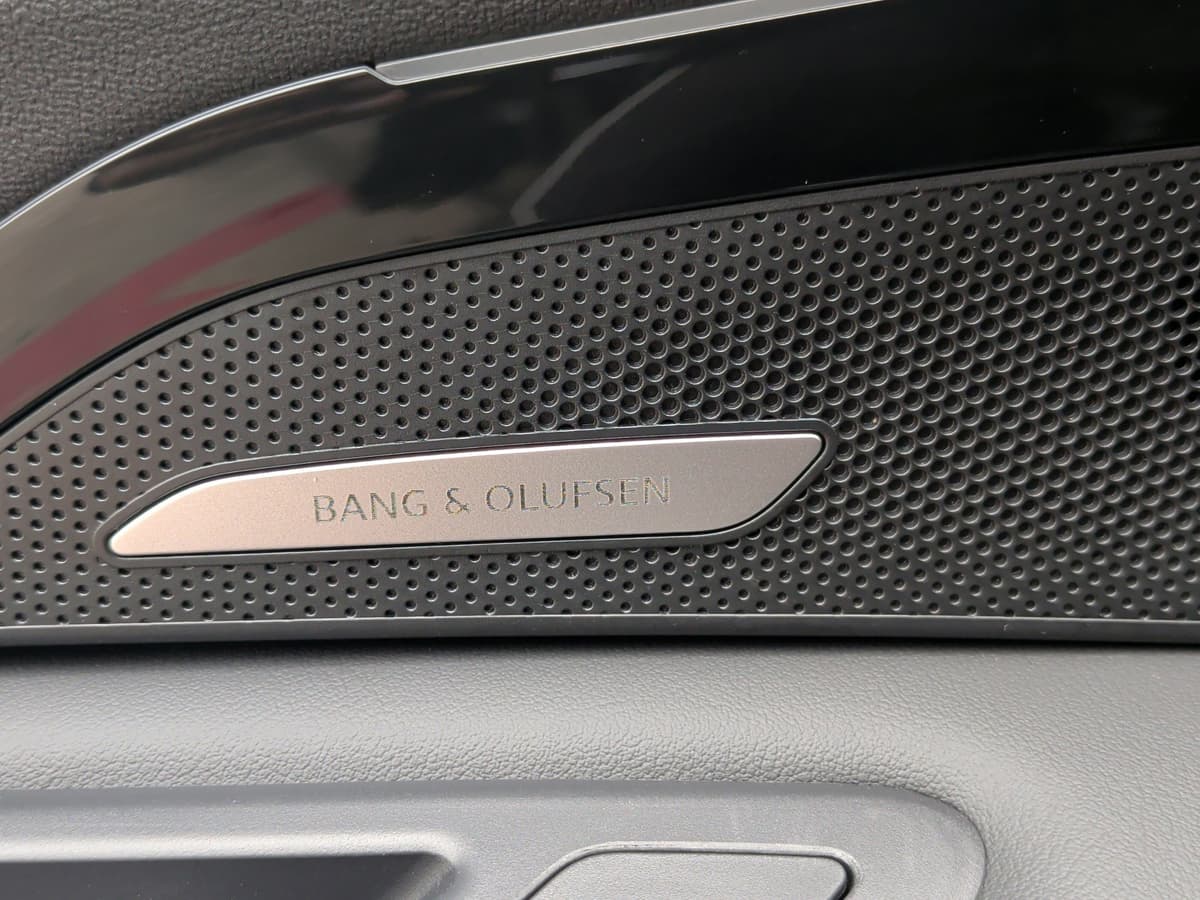 2025 Audi Q5 - Image 29