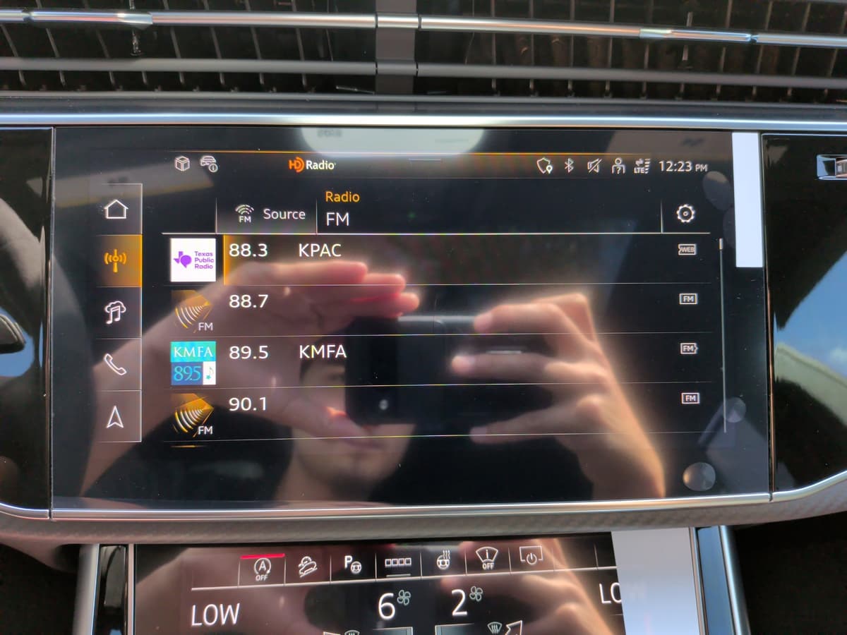 2026 Audi RS Q8 - Image 26