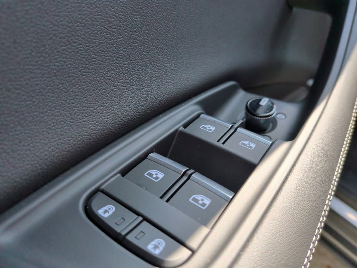 2026 Audi Q8 - Image 14