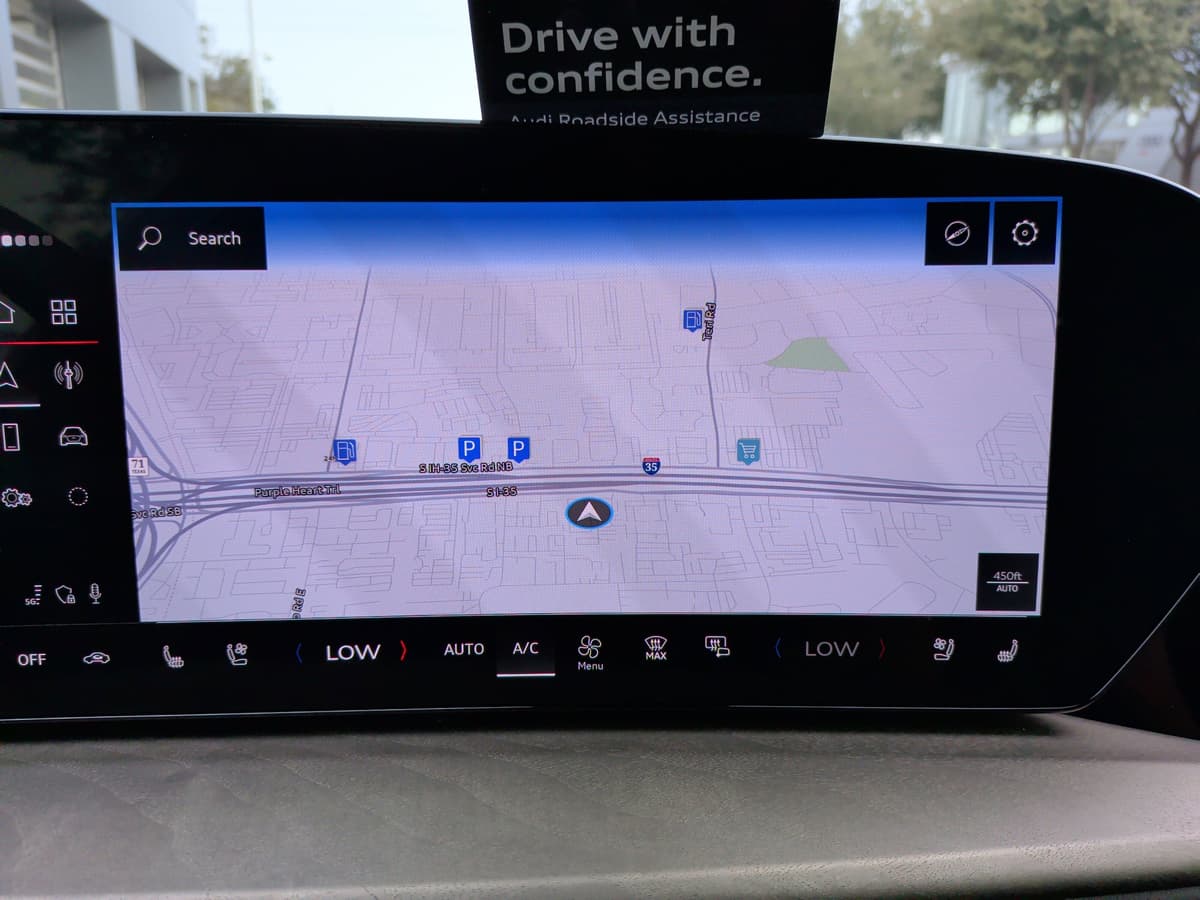 2025 Audi Q5 - Image 27