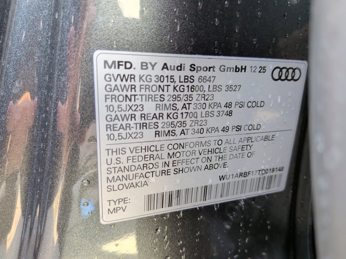 2026 Audi RS Q8 - Image 37