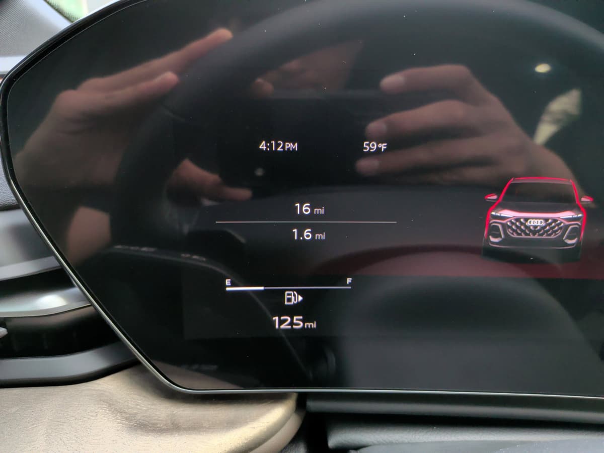 2025 Audi Q5 - Image 24