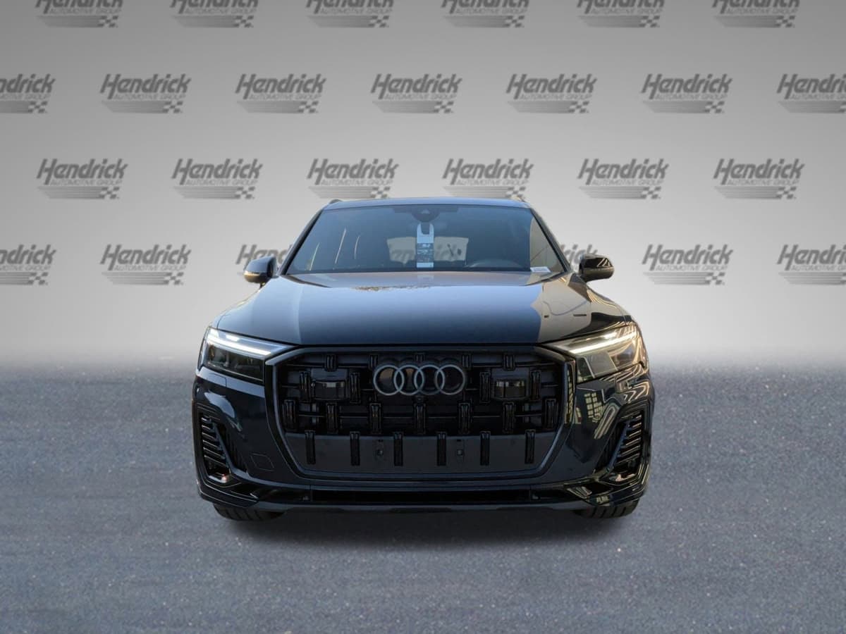 2026 Audi Q7 - Image 3