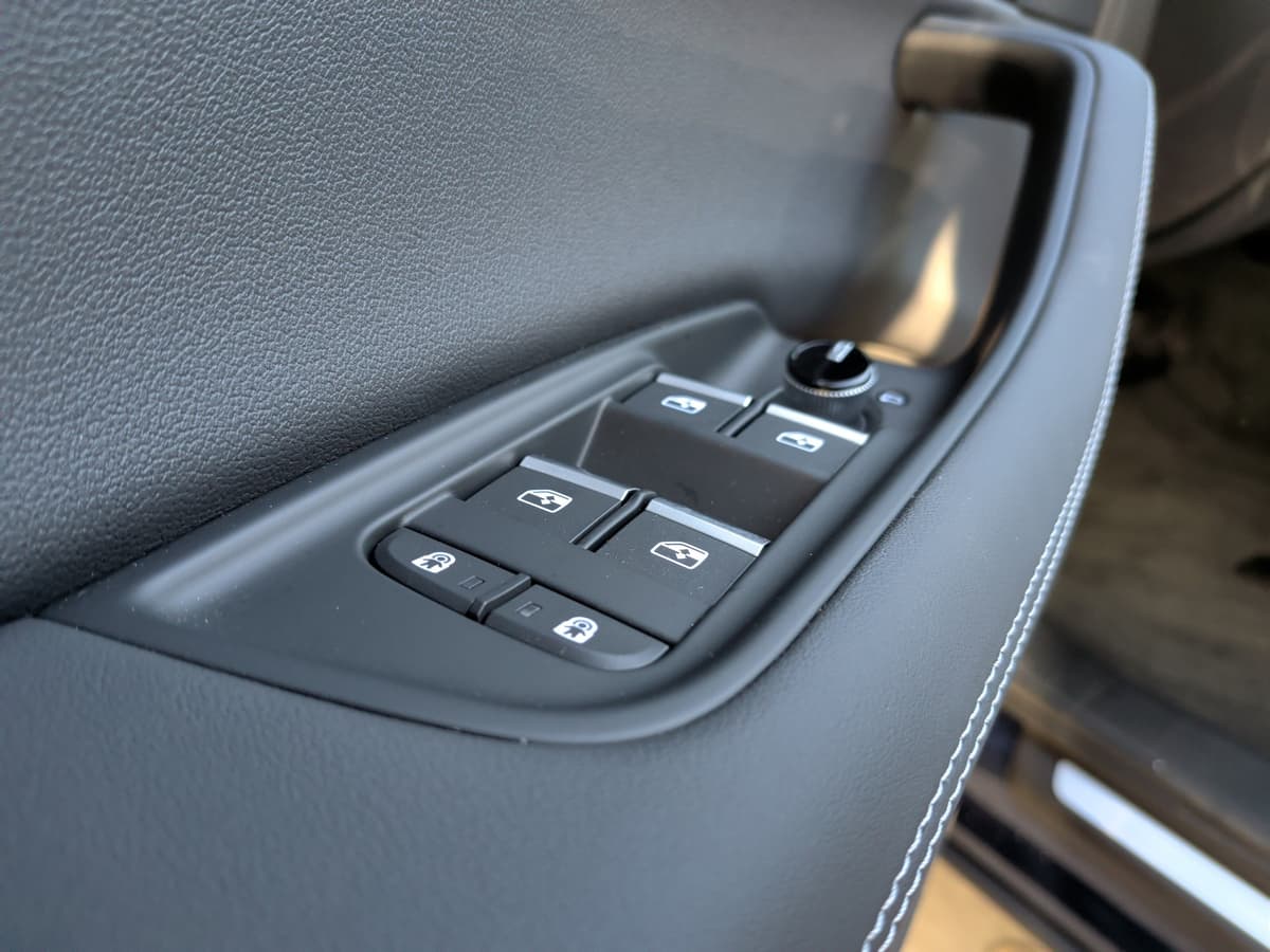 2026 Audi Q7 - Image 14