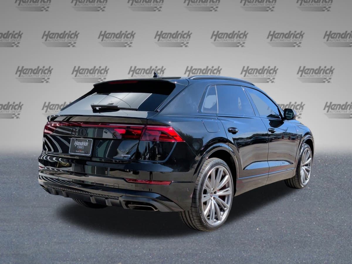 2026 Audi Q8 - Image 9