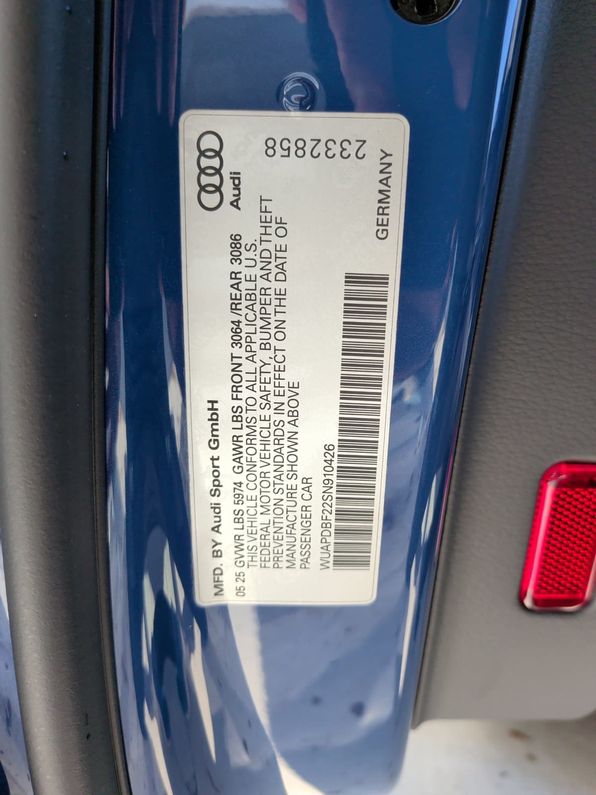 2025 Audi RS 7 - Image 36