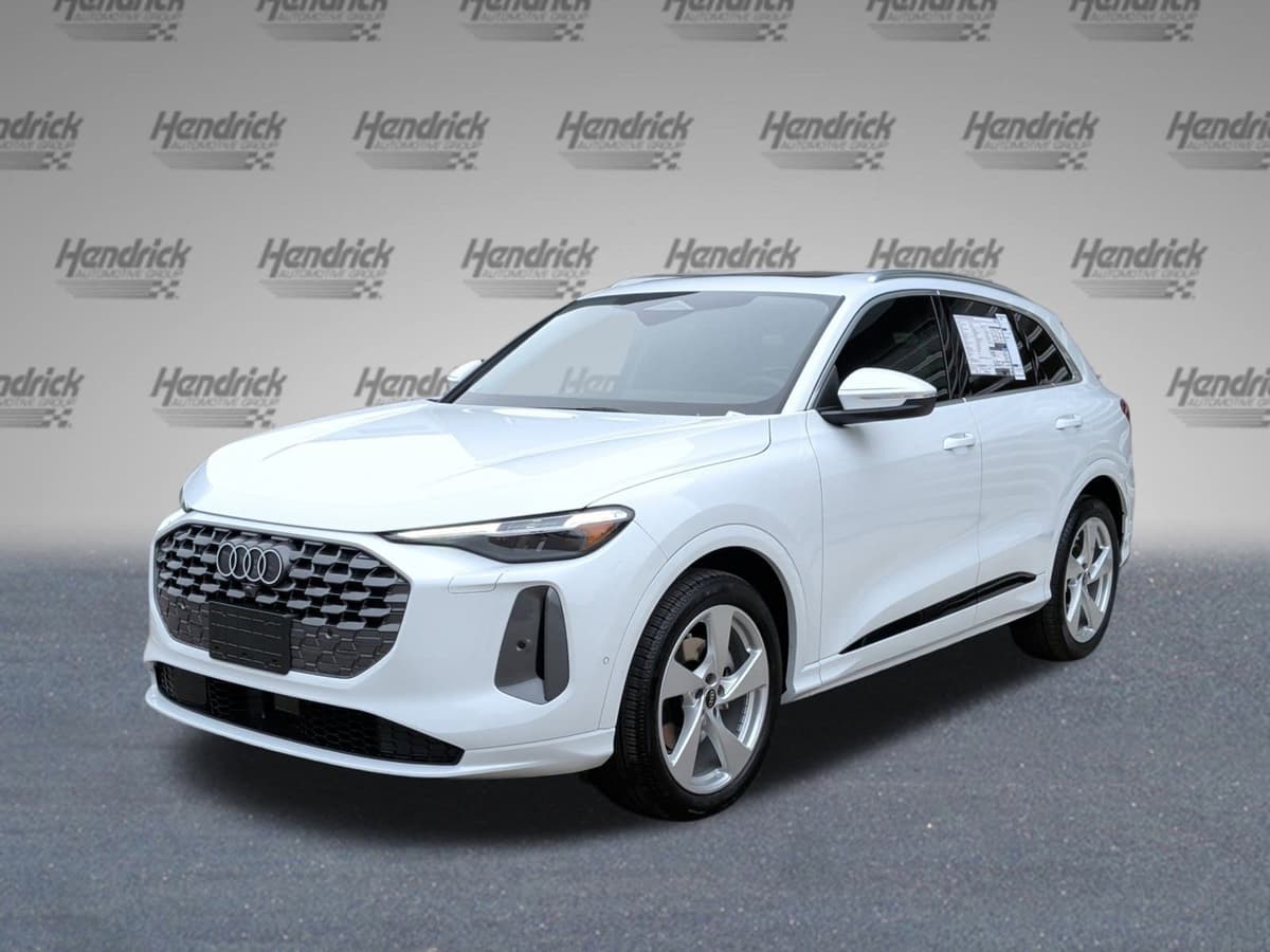 2025 Audi Q5 - Image 5