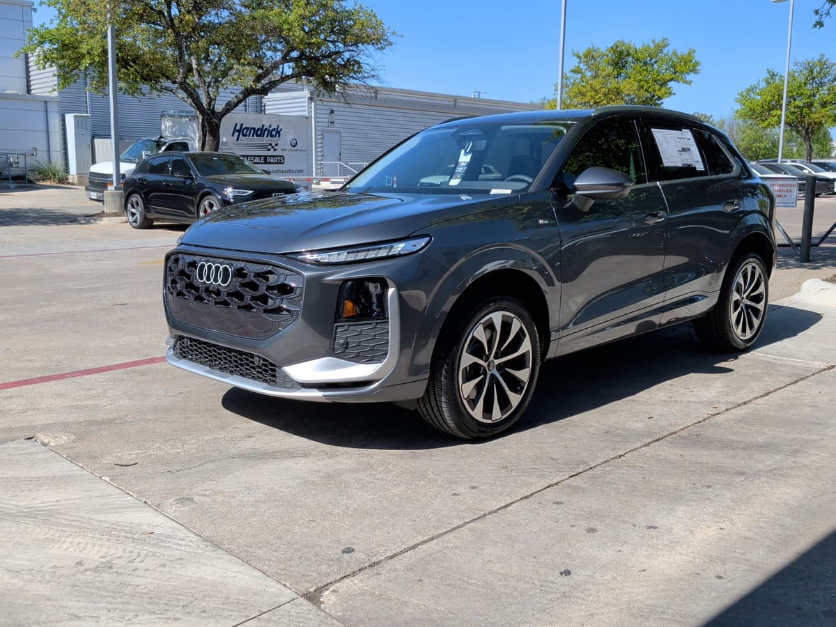 2026 Audi Q3 - Image 5