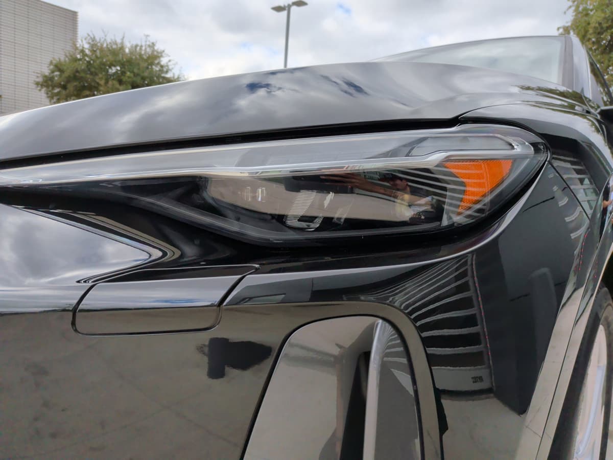 2025 Audi Q5 - Image 11