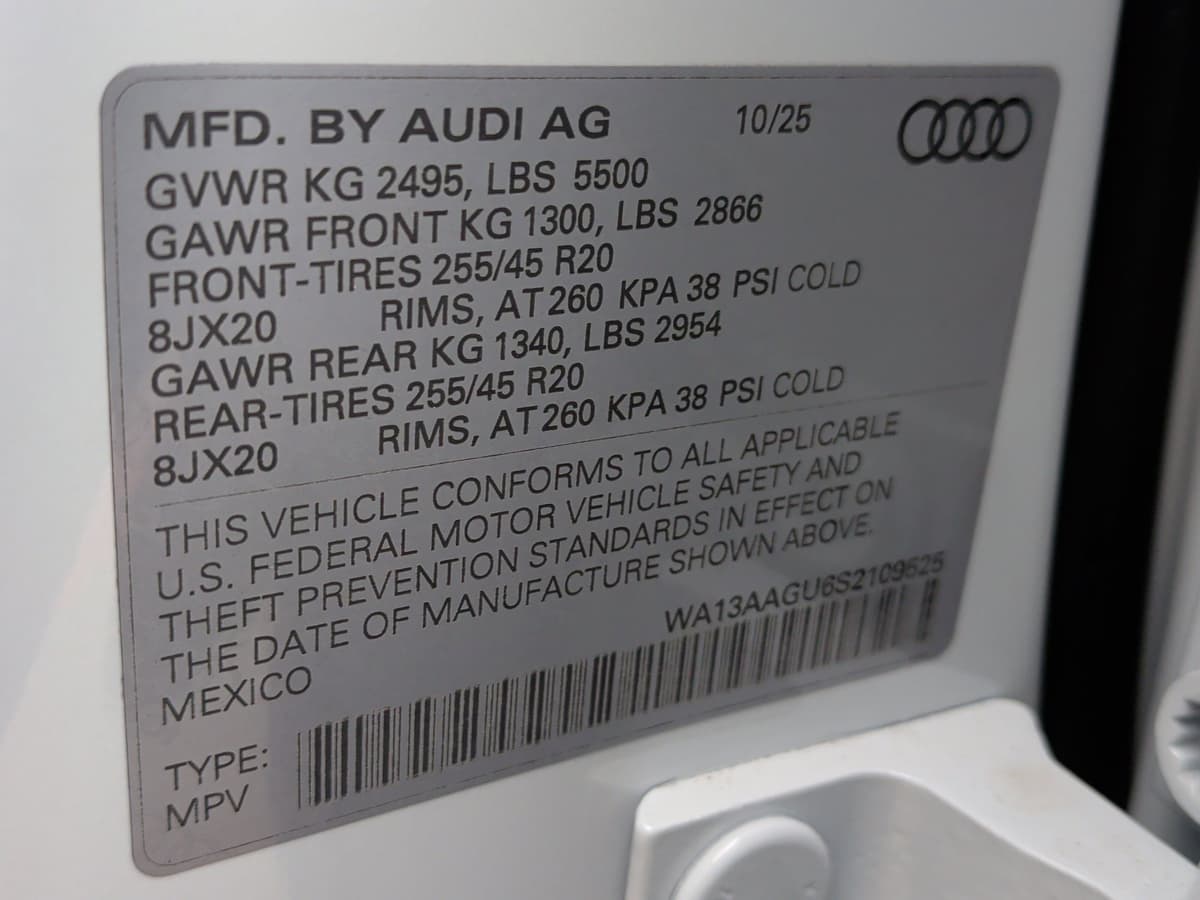 2025 Audi Q5 - Image 37