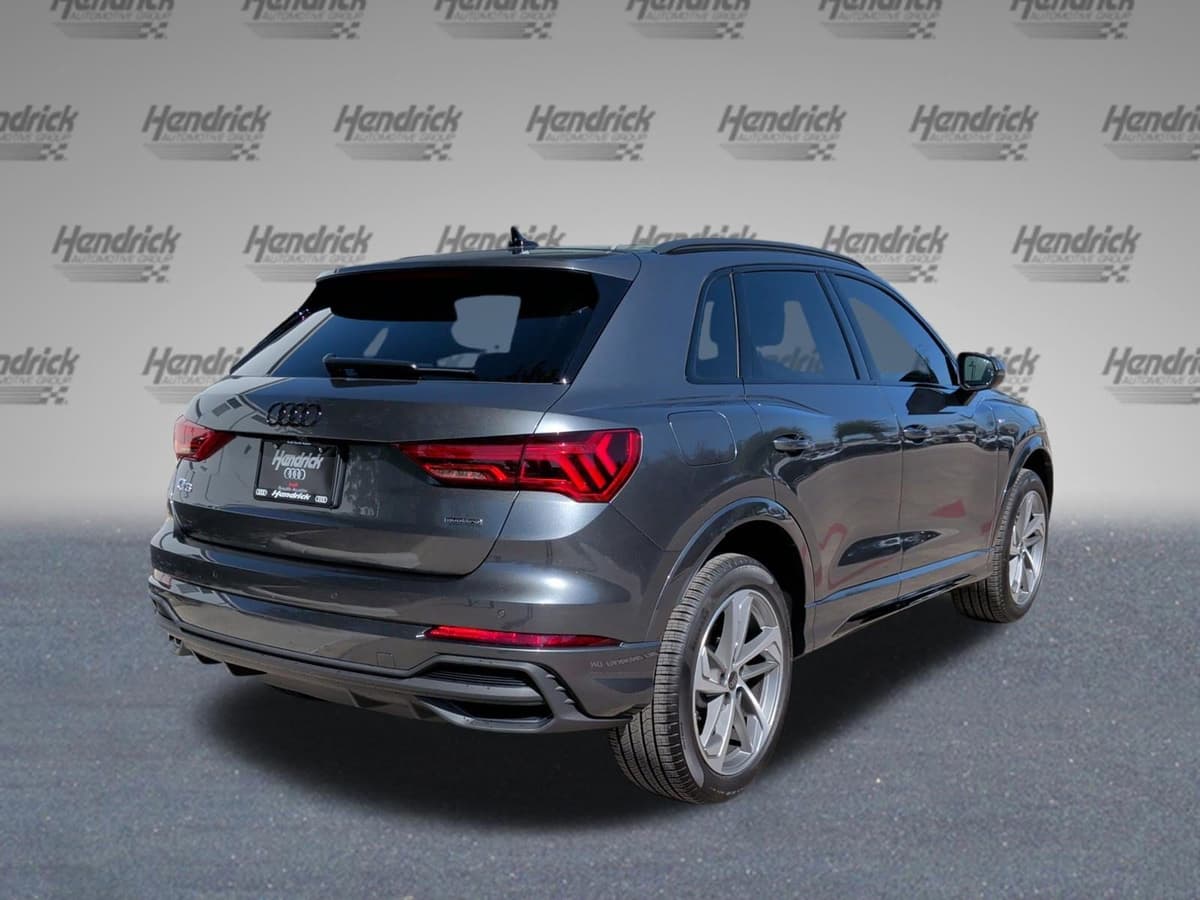 2025 Audi Q3 - Image 9
