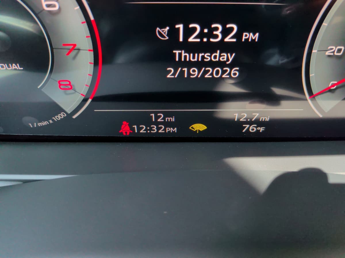 2026 Audi Q8 - Image 24