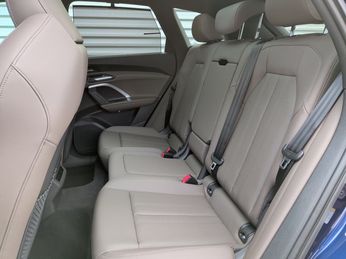 2025 Audi Q5 - Image 33