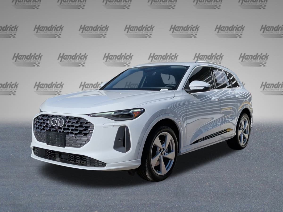 2025 Audi Q5 - Image 5