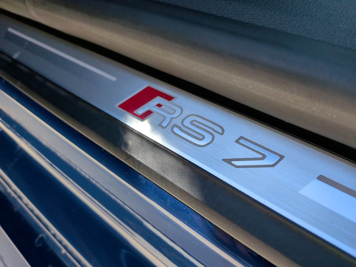 2025 Audi RS 7 - Image 37