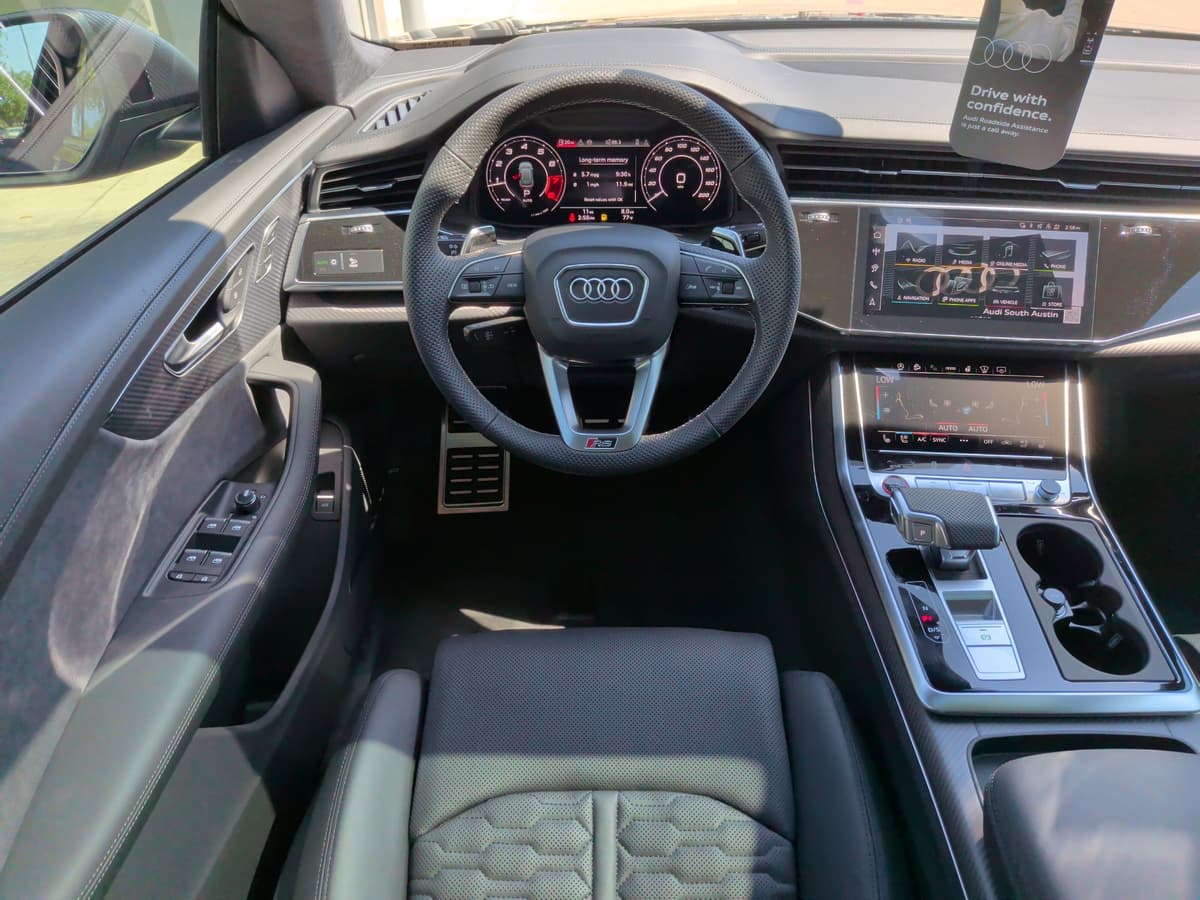 2026 Audi RS Q8 - Image 16