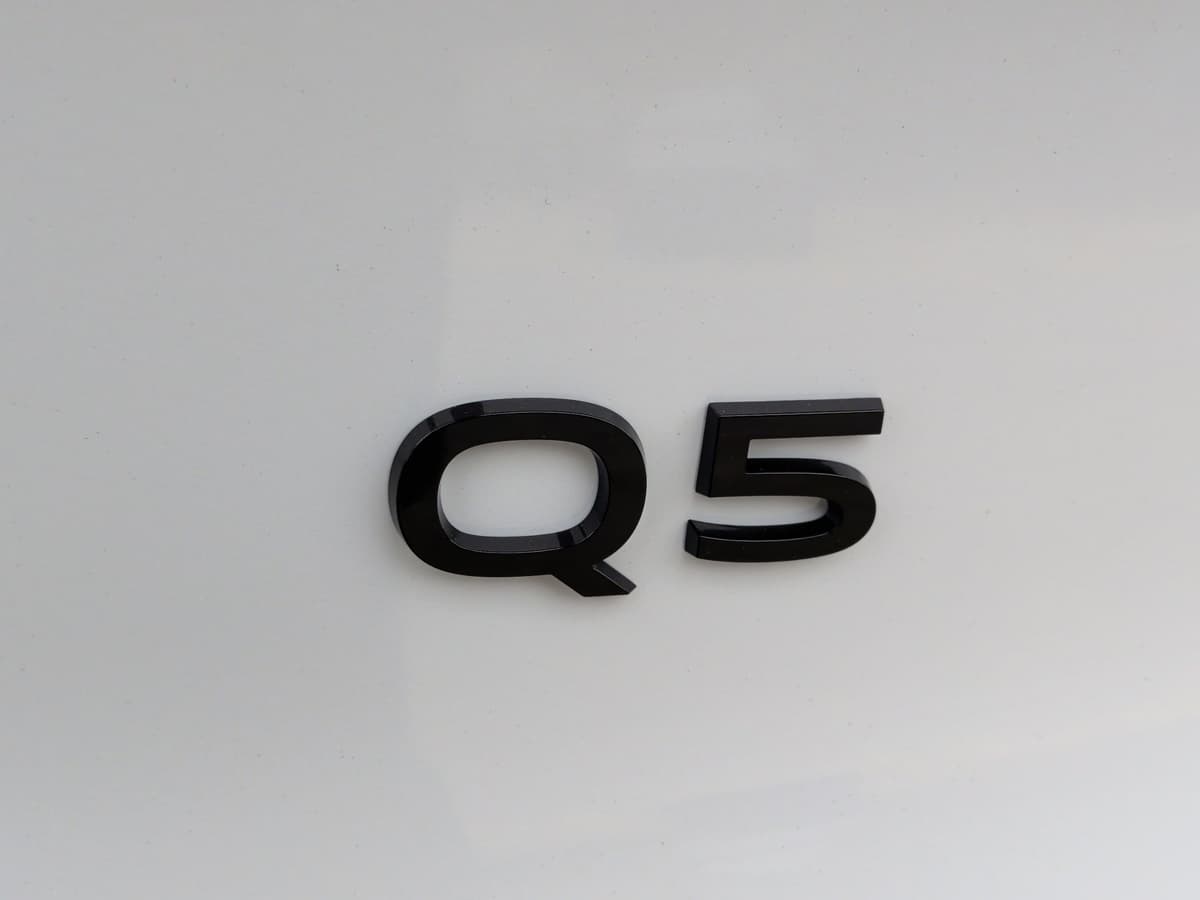 2025 Audi Q5 - Image 13