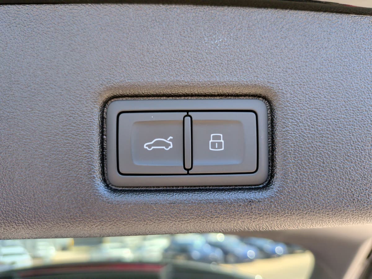 2025 Audi Q5 - Image 41