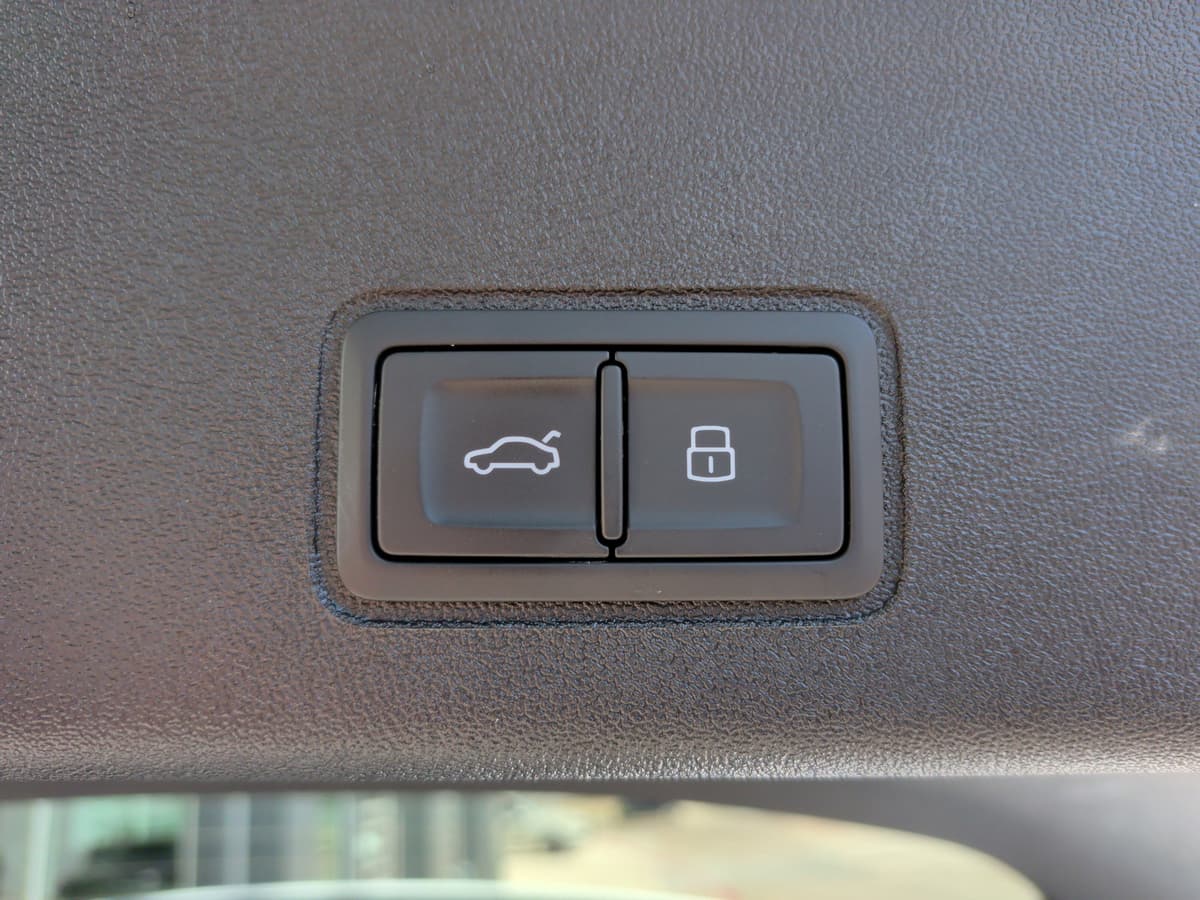 2026 Audi Q3 - Image 39