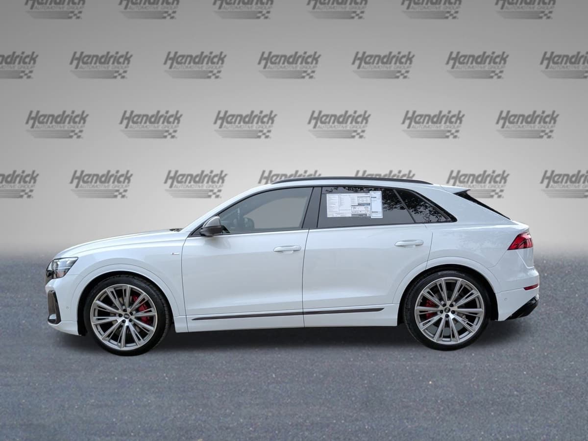 2026 Audi Q8 - Image 6