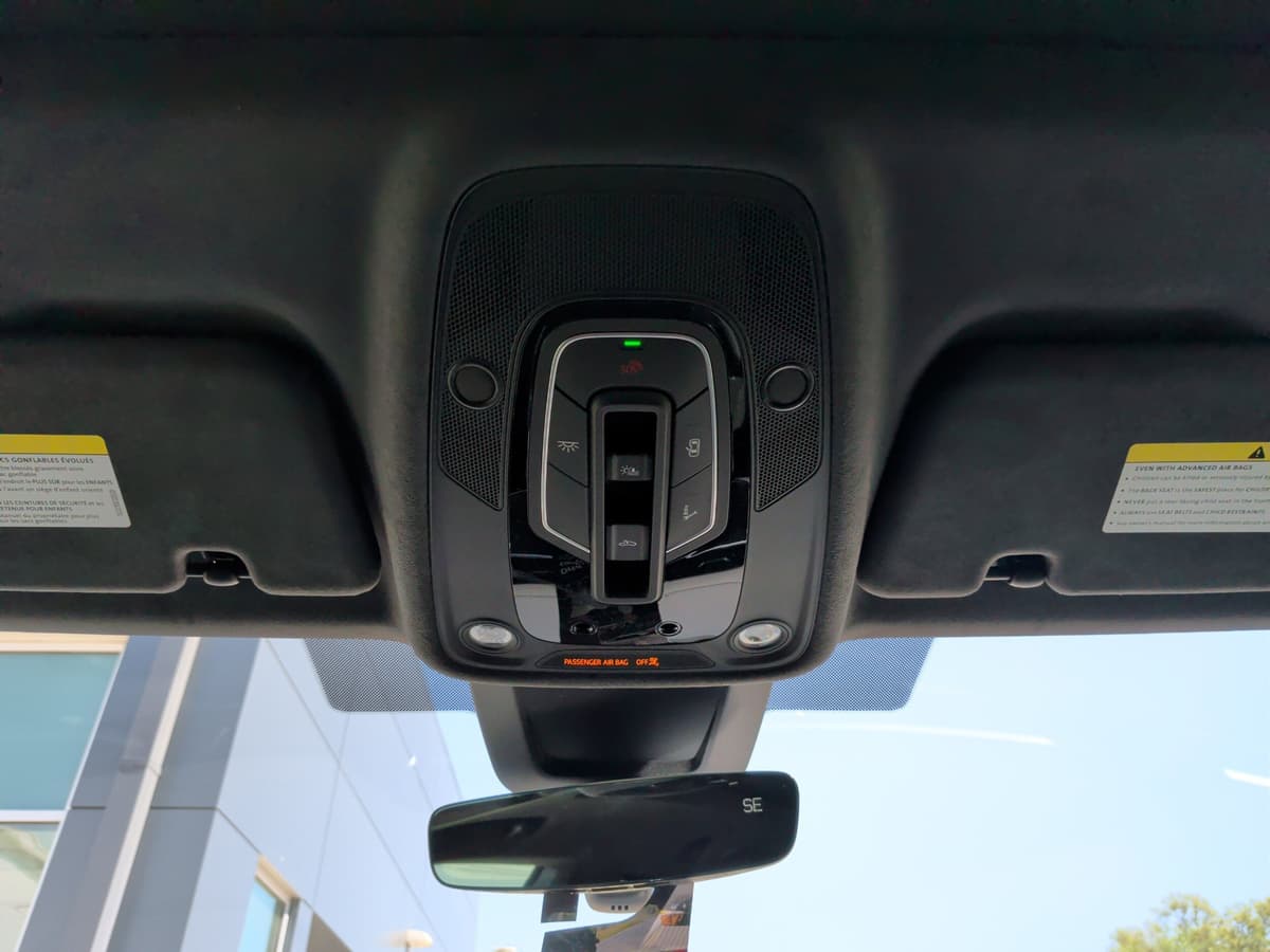 2026 Audi RS Q8 - Image 29