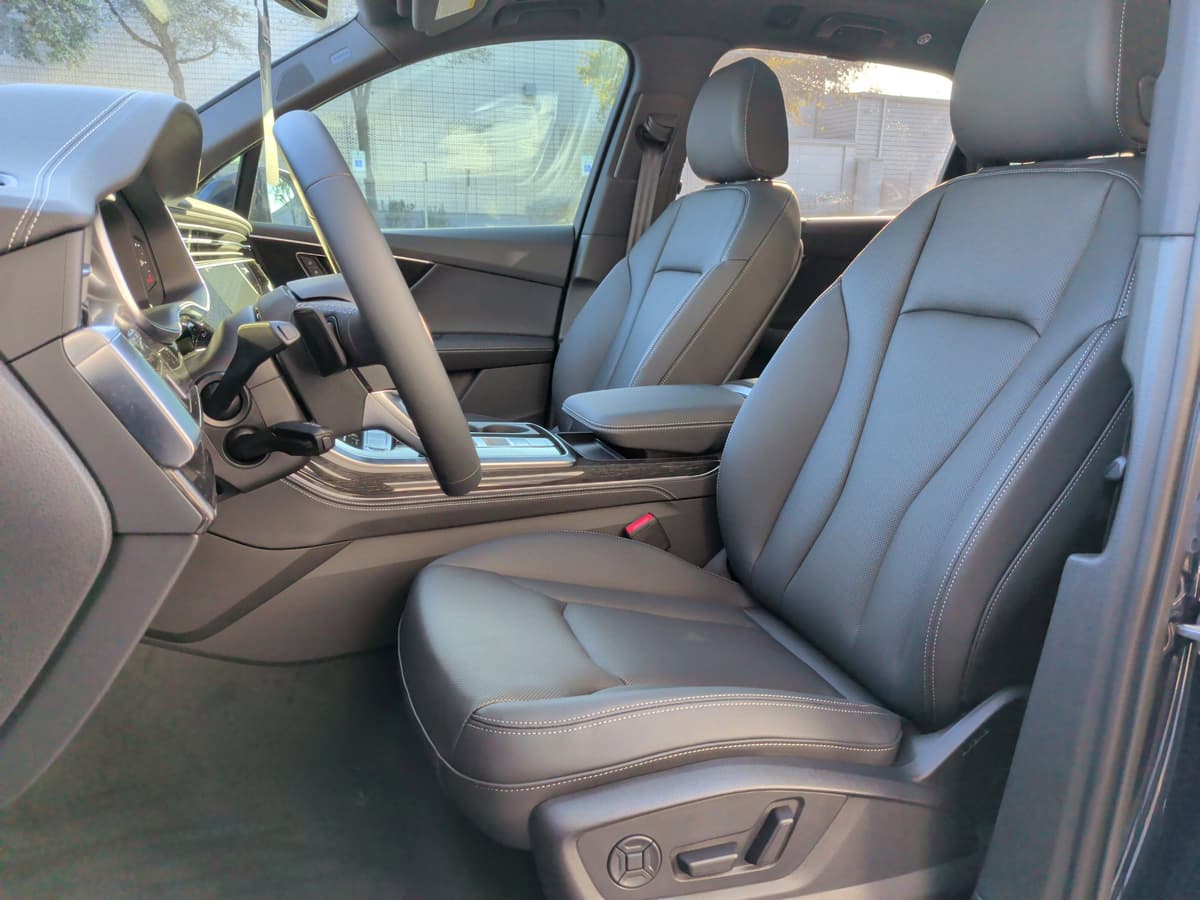 2026 Audi Q7 - Image 16